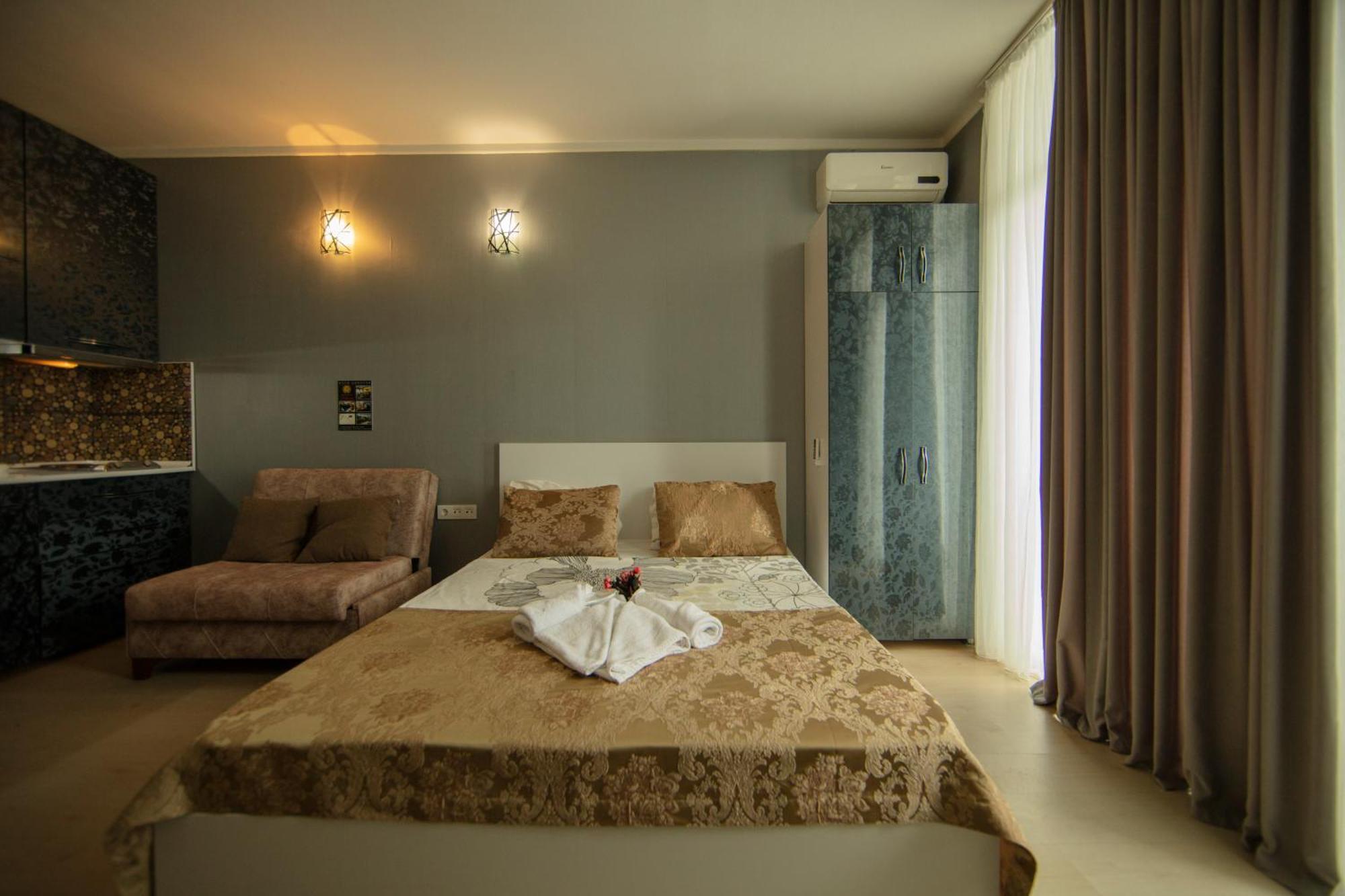 Tower Apartments 巴统 外观 照片
