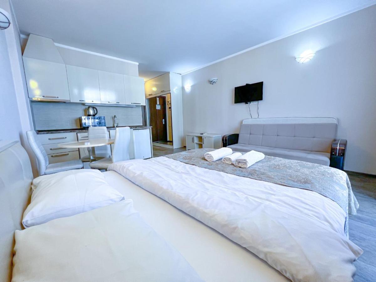 Tower Apartments 巴统 外观 照片